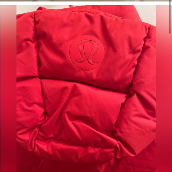 Lululemon Wunderpuff Vest Red - Picture 5 of 5